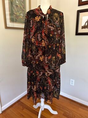 Women's Black Floral Paisley Long-Sleeve Midi Dress